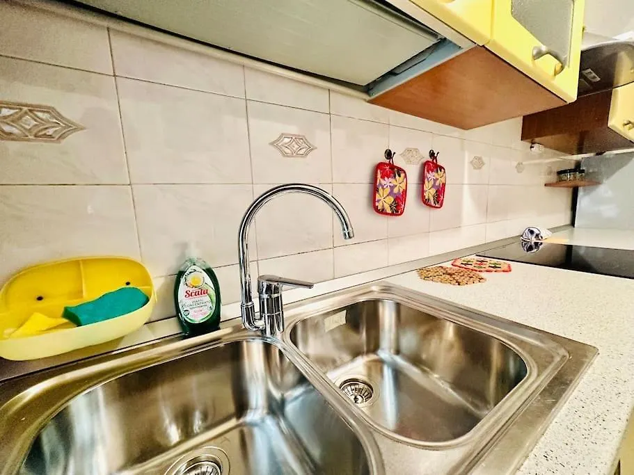Suite Historic Centre - Sanremo Apartment