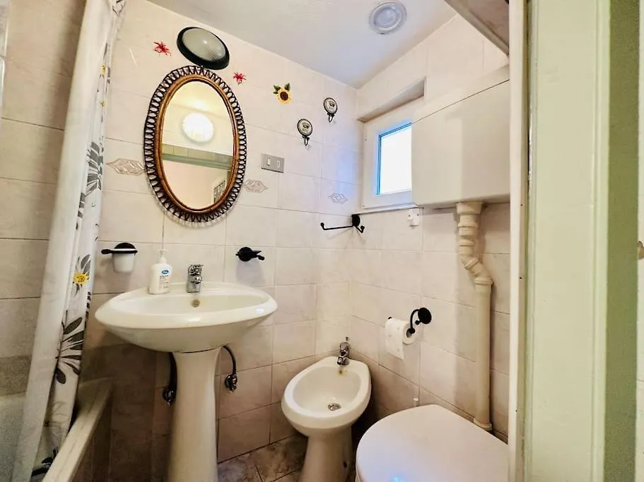 Apartment Suite Historic Centre - Sanremo